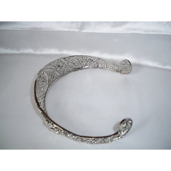 Meghan Markle's rhinestone tiara bridal wedding Prom Birthday Princess Crown - Picture 3 of 6